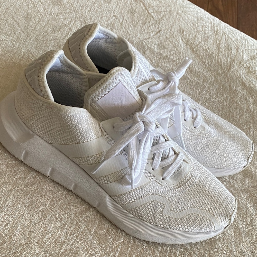 adidas swift running Women's White Sneakers